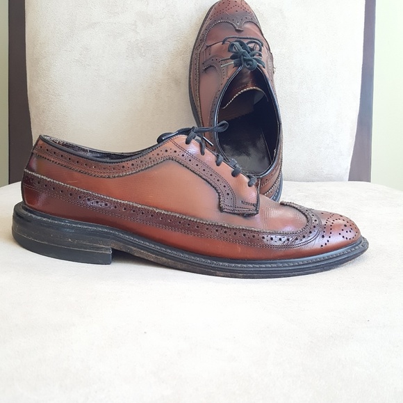 Men's O'Sullivan Wingtip Shoes.  Size 9.5 - Picture 3 of 6